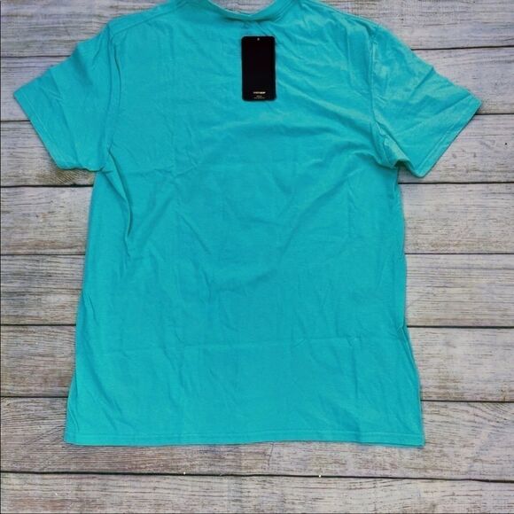 Aladdin Short Sleeve Top Size Medium NWT - Picture 4 of 6